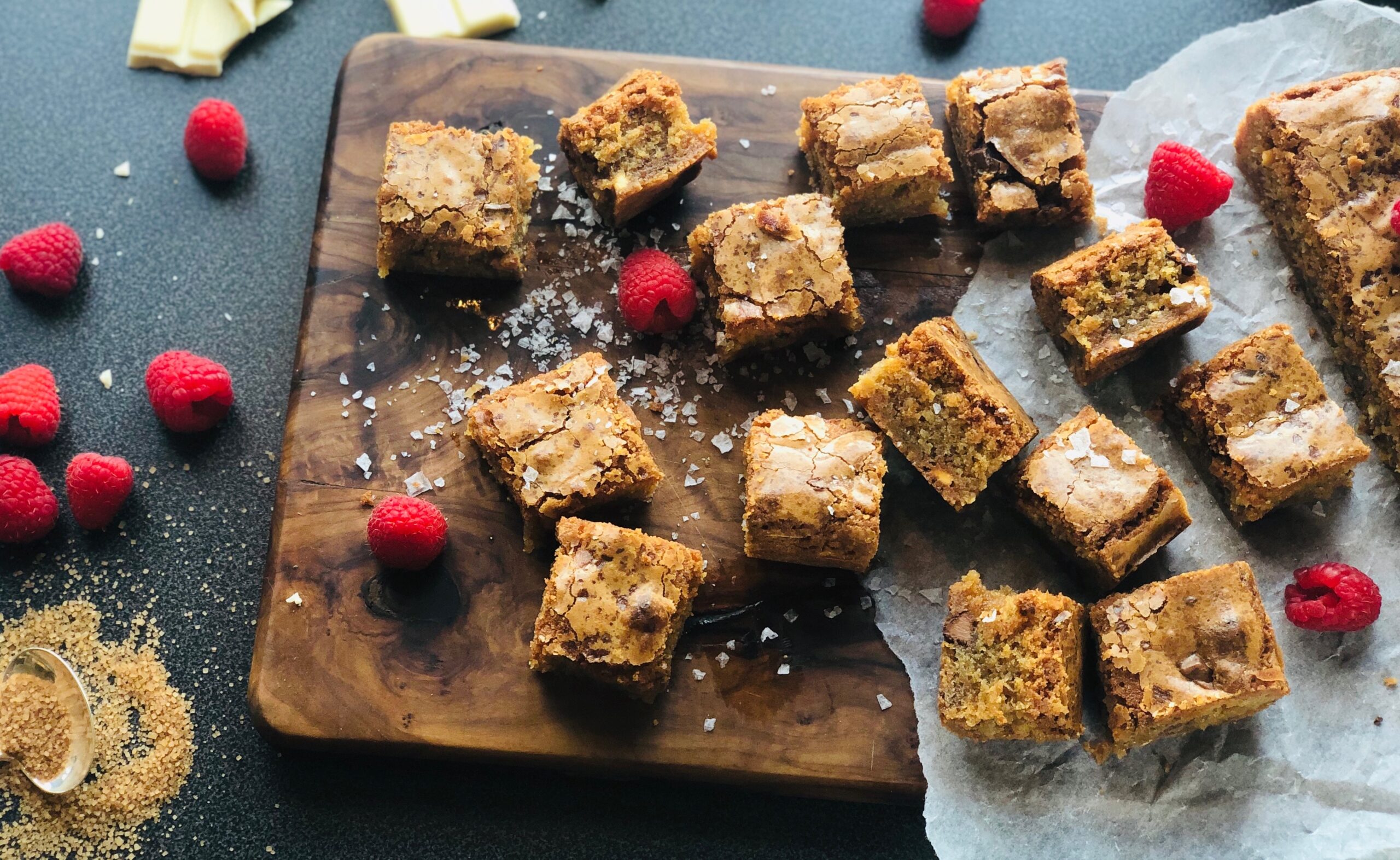 Fudgy blondies