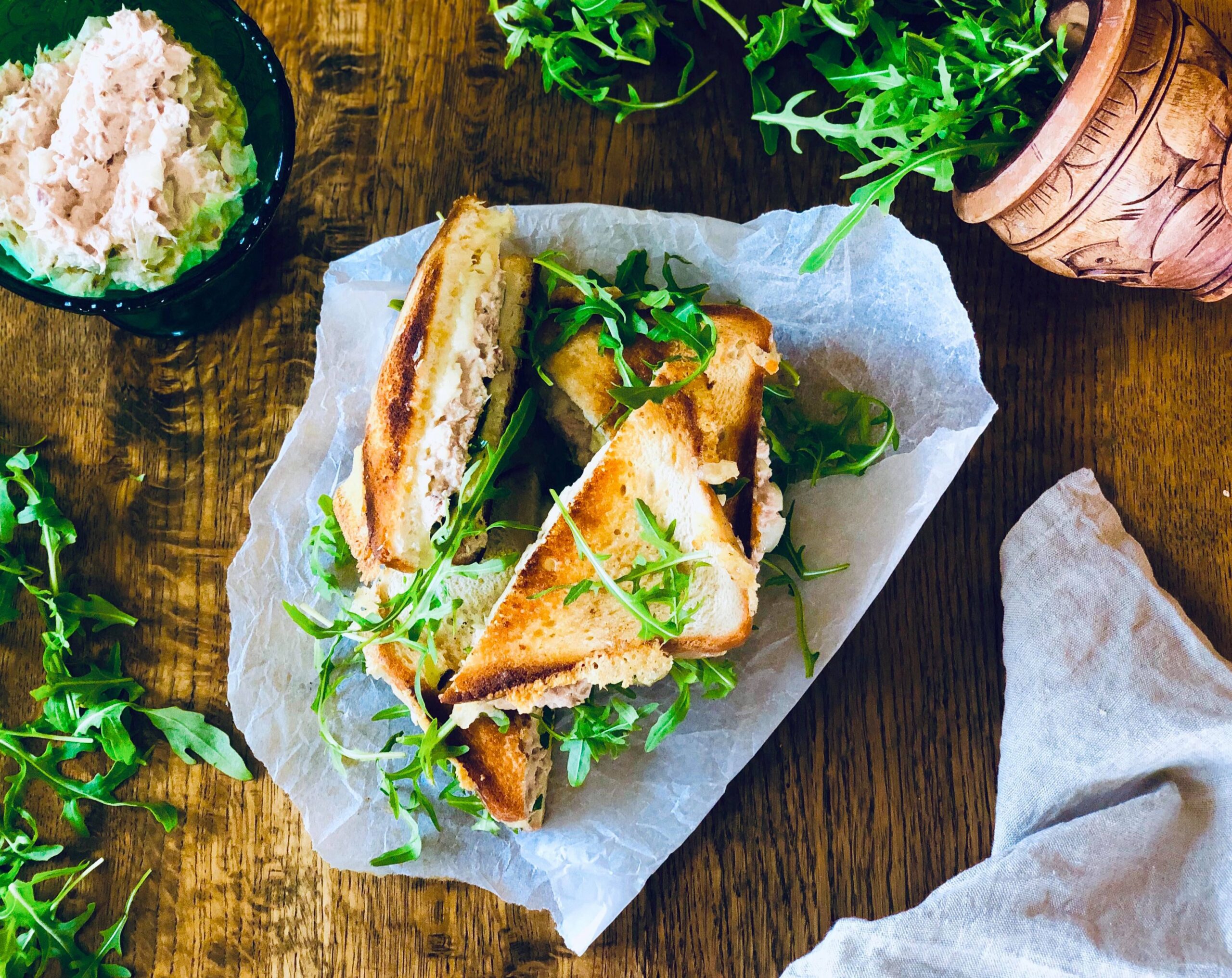 Tuna melt-sandwich