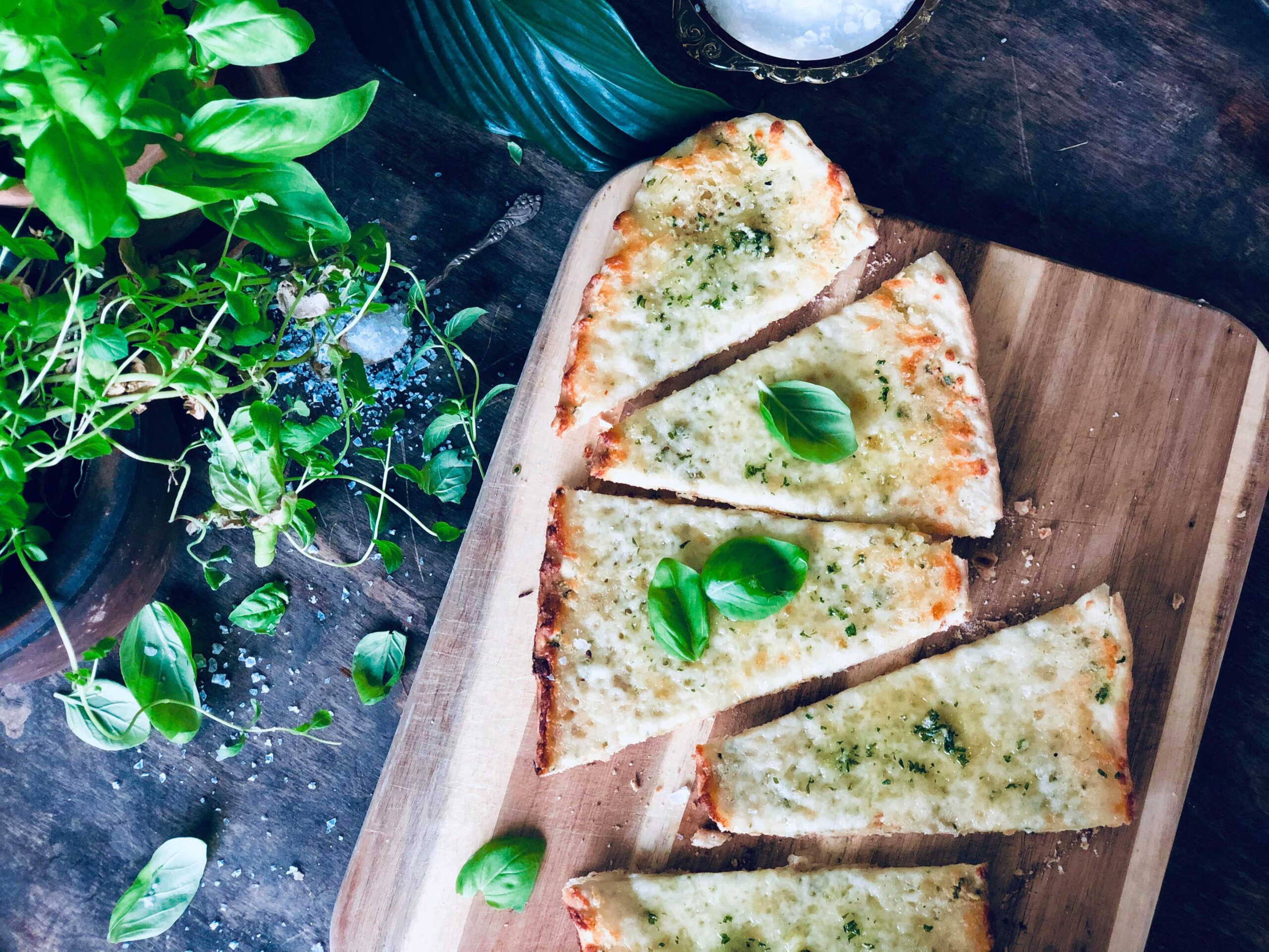 Cheesy ostepizza
